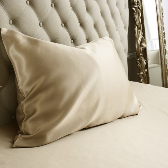 Luxury V Pillow With Pillowcase Orthopedic Head Neck Support Pillows